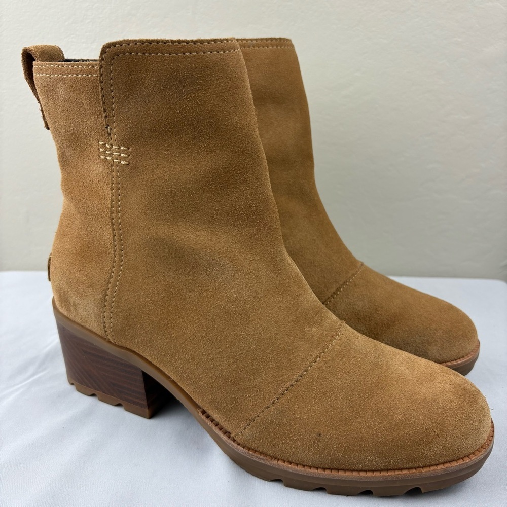 Sorel Cate Ankle Booties Size 7.5 Tan Suede Leather Modern Work Casual Cabincore